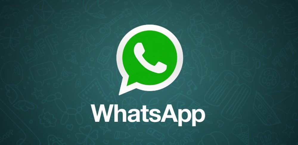 Demitida por meio de grupo no Whatsapp receberá indenização