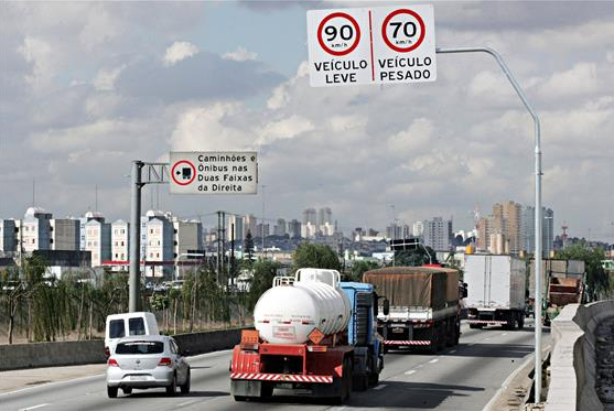 Limite de velocidade nas Marginais mantido por Tribunal de SP