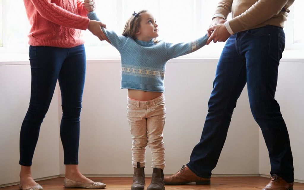 Conceito de alienação parental (lei e consequências)