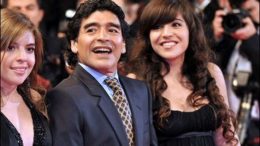 Maradona processa filhas, pedindo 6 milhões